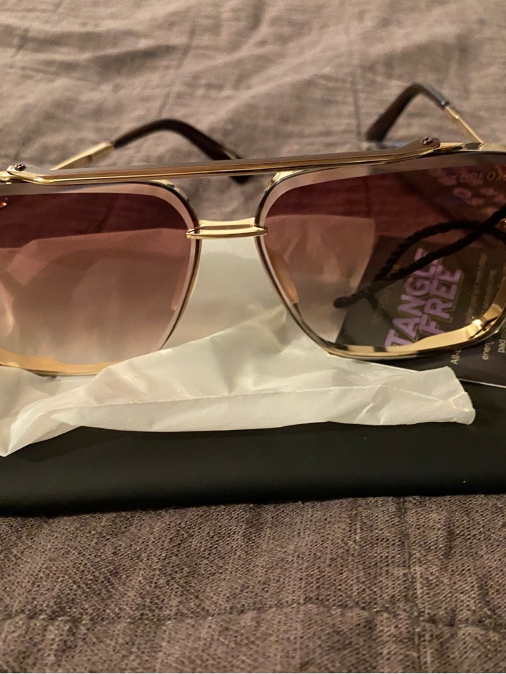 NWT Topfoxx Tangle Free Bella Sunglasses with Brown/Pink Gradient Lenses